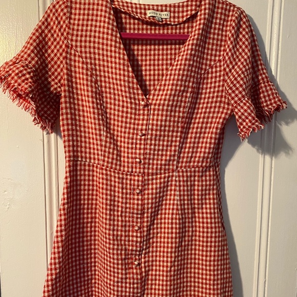 summer dress - Picture 1 of 3